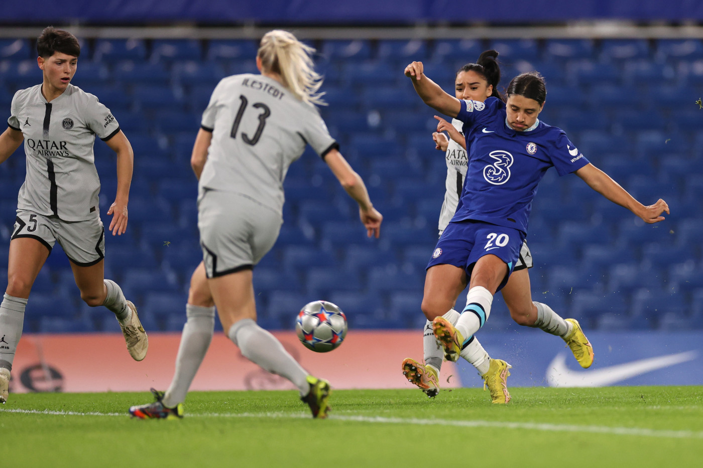 Chelsea women psg online